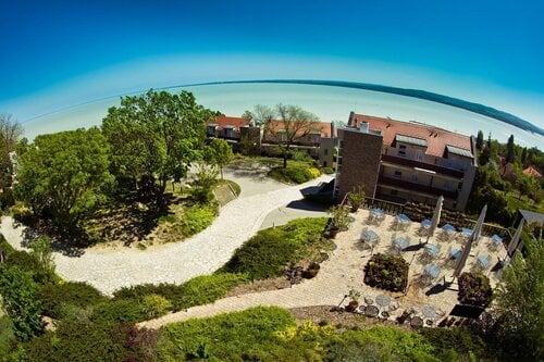 Echo Residence All Suite Hotel