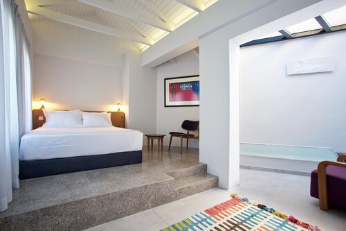 Vol.5 The Mini Lodge