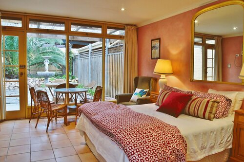 Adelaide Heritage Cottages Apartments