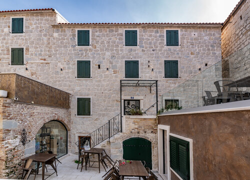 Historic Plaza Varos Split