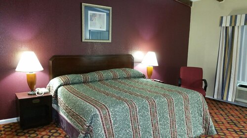 Knights Inn And Suites Waxahachie