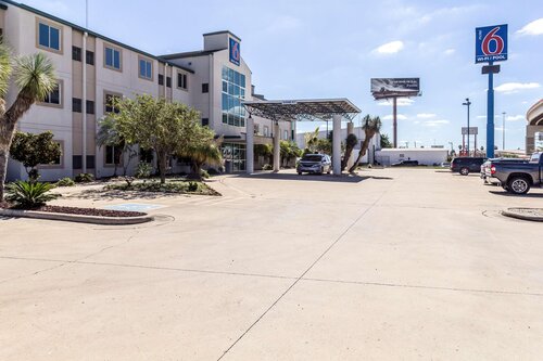 Motel 6 Harlingen