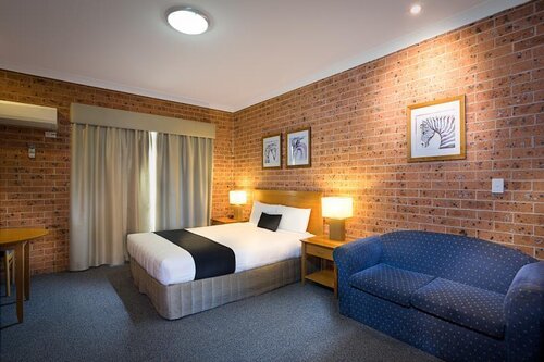 Akuna Motor Inn And Apartments