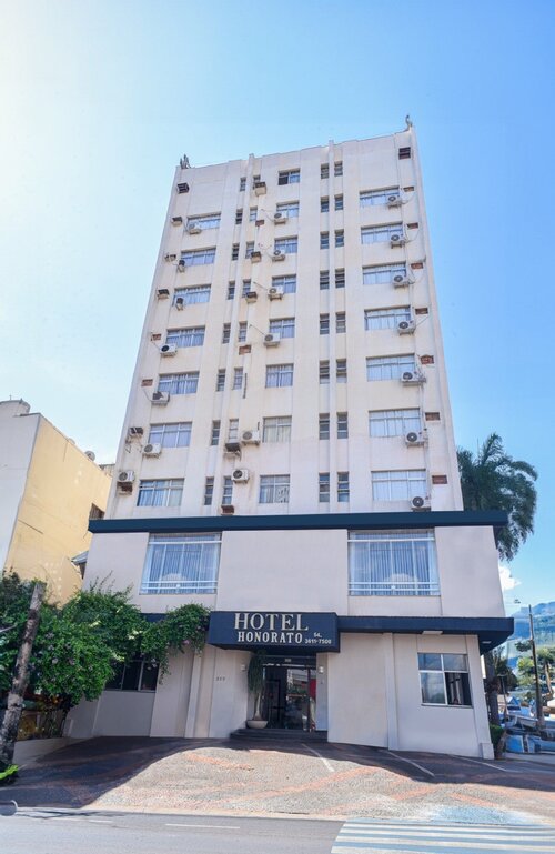 Honorato Plaza Hotel