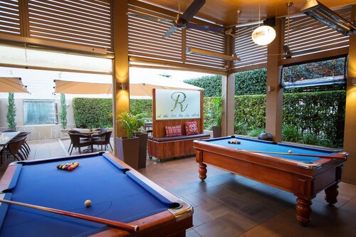 O Shea S Royal Hotel