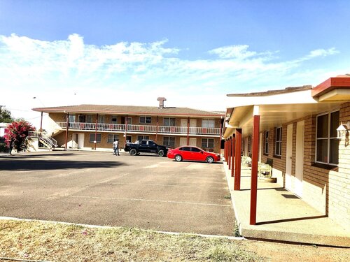 Overlander Motor Lodge Pty Ltd