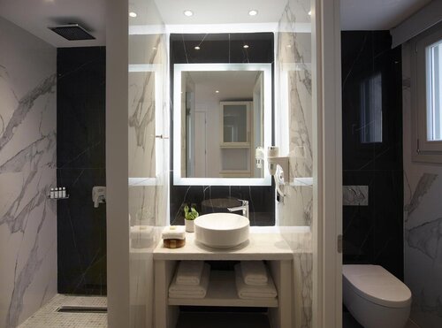 EPIC BLUE MYKONOS, LUXURY SUITES & VILLAS