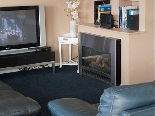 Coromandel Apartments Ltd