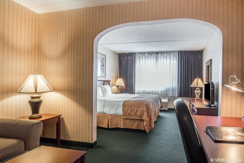 Hotel Downtown - University Area