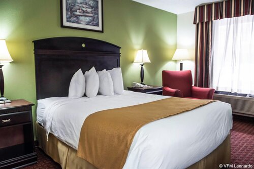 Quality Inn Chipley I-10 at Exit 120