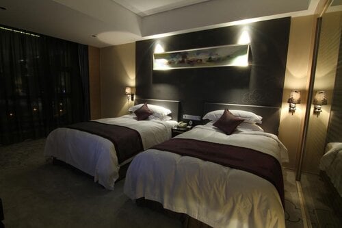 Howard Johnson by Wyndham Tianzhu Plaza Fuyang