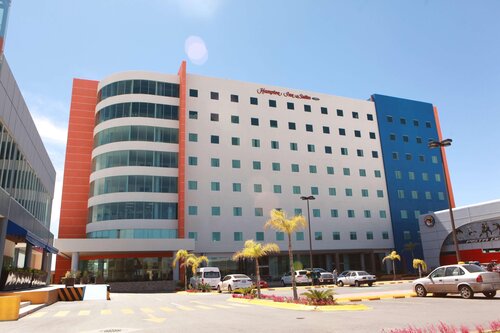 Hampton Inn & Suites by Hilton Aguascalientes Airp