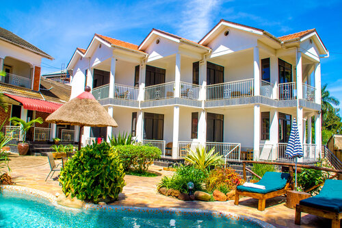 2 Friends Beach Hotel