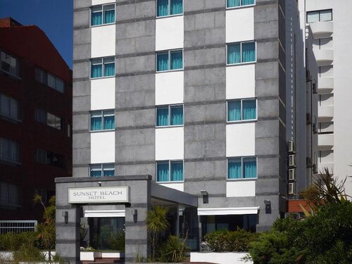 UY Sunset Beach Hotel