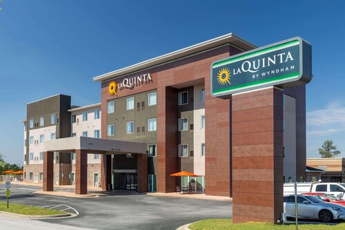 La Quinta Inn & Suites Augusta Near Fort Gordon