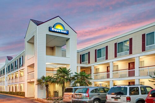 Days Inn By Wyndham Marietta-Atlanta-Delk Road