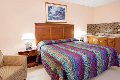 Knights Inn Hallandale