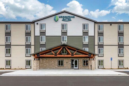 Woodspring Suites Brunswick