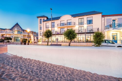Hotel Les Flots - Chatelaillon Plage