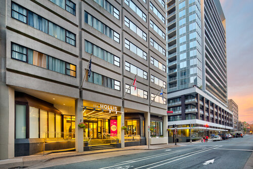 Hollis Halifax-DoubleTree Suites by Hilton Hotel