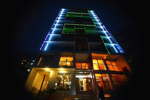 Fleur de Lys Plateau