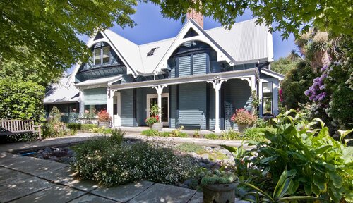 Orari and Orari Apartments