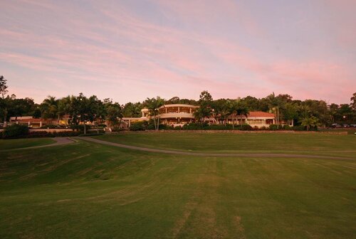 Noosa Springs Resort