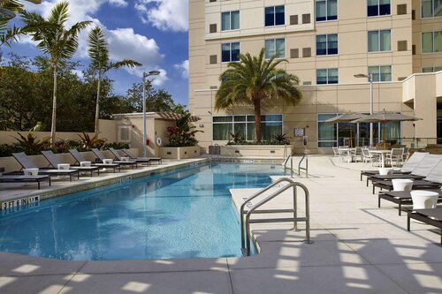 Hyatt Place Miami Airport East