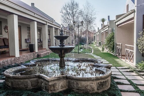 Afrique Boutique Hotel ORTambo