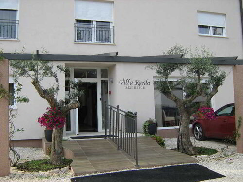 Villa Karda Residence