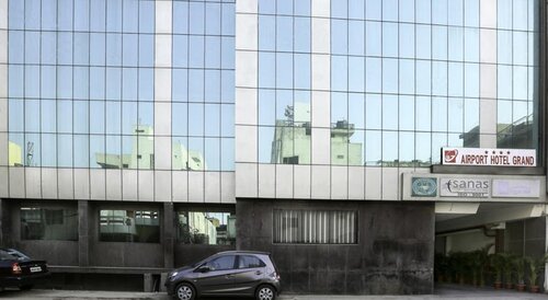 Airport Hotel Grand