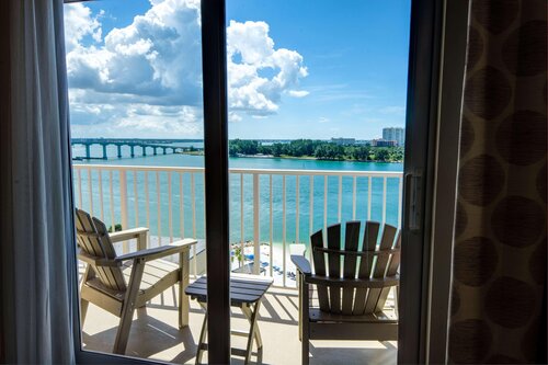 Hampton Inn & Suites Clearwater Beach