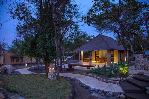 NusaBay Menjangan Resort by WHM