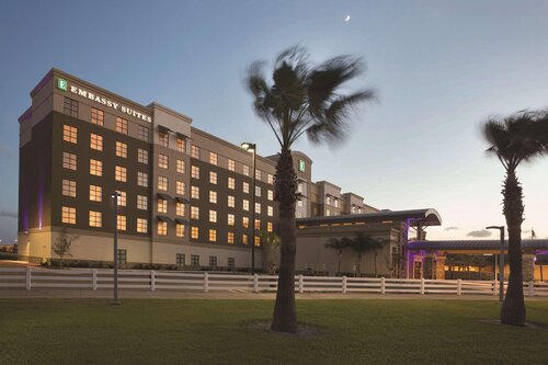 Embassy Suites by Hilton McAllen / Convention Cent