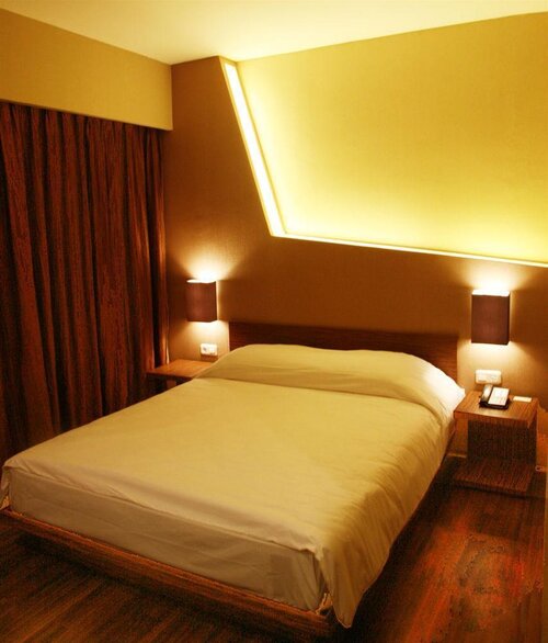 Collection O Cikarang Near Pollux Mall