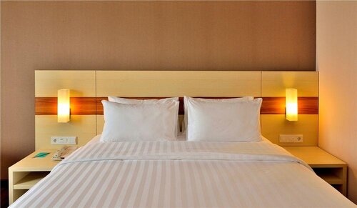 California Hotel Bandung