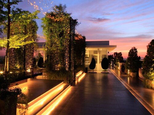 FM7 Resort Hotel Bandara Jakarta Airport