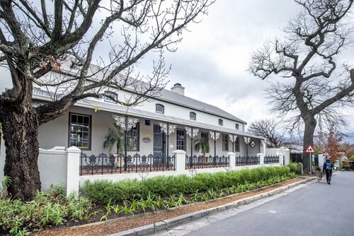 Avondrood Guest House