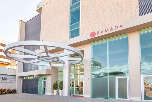 Ramada by Wyndham Macae Hotel Suites