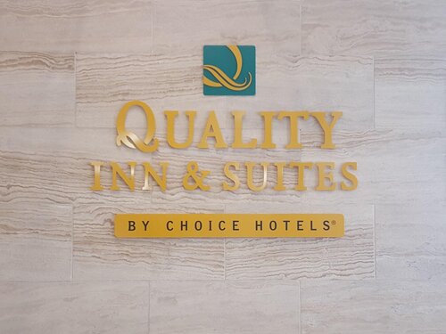 Quality Inn & Suites Niagara Falls