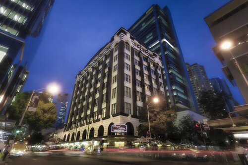 Royal Albert Apartments Hotel