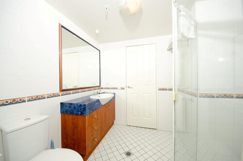 Crystal Bay on the Broadwater