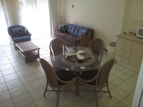 Nelson Bay Breeze Holiday Apartments