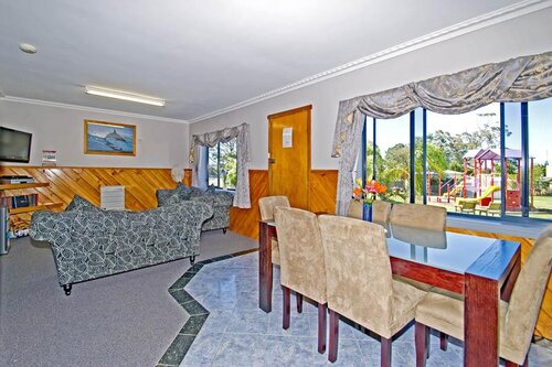 Georges Bay Apartments