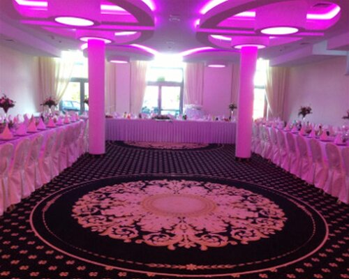 BEST WESTERN PLUS Business Faltom Hotel