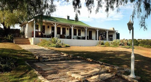 Leeuwenbosch Country House  Amakhala Game Reserve