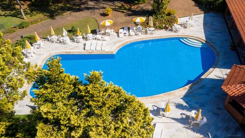 Grinbergs Village Hotel