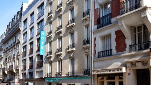 Hotel De Flore Montmartre