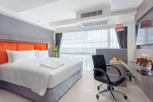 Grand 5 Hotel & Plaza Sukhumvit Bangkok (SHA +)