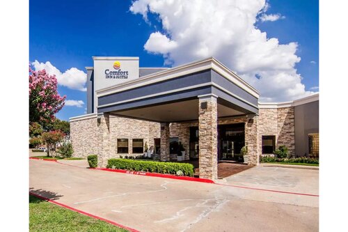 Comfort Inn & Suites Plano East